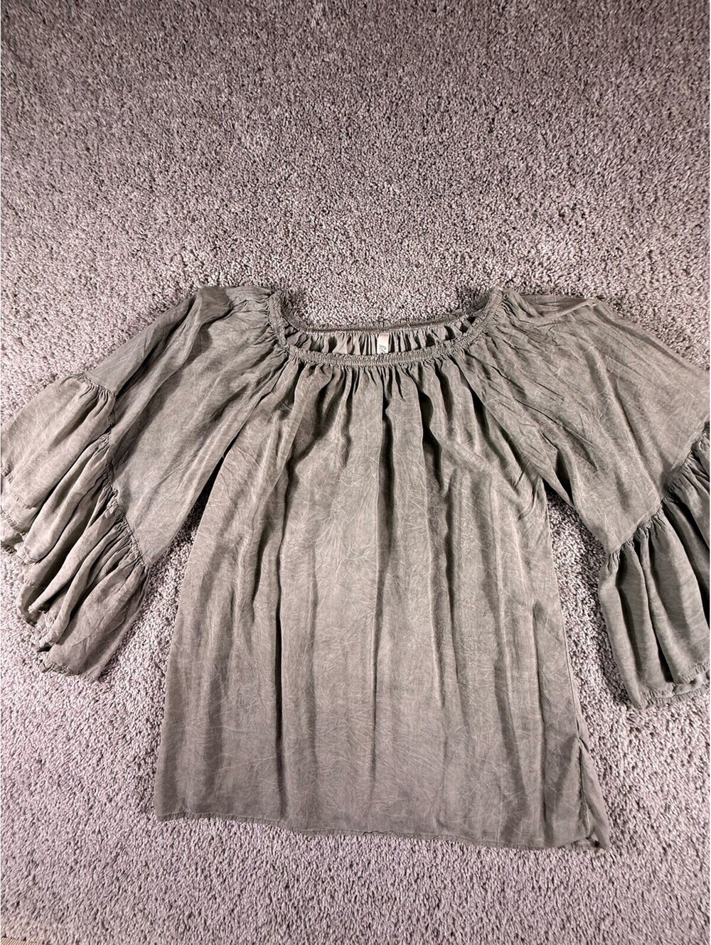 Elan Ruffle Bell Sleeve Blouse Womens One Size Green
